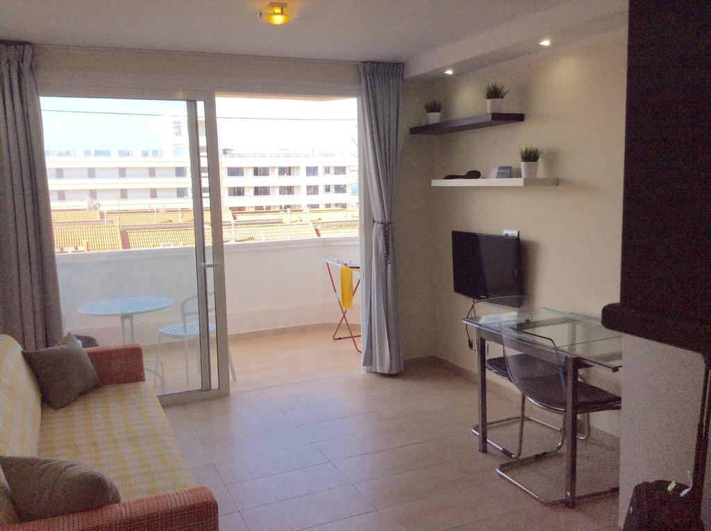 Apartment With Terrace In Playa De Las Americas Kültér fotó