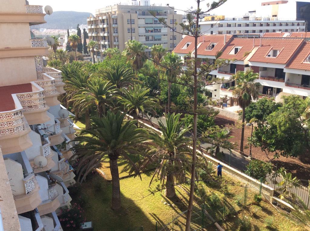 Apartment With Terrace In Playa De Las Americas Kültér fotó