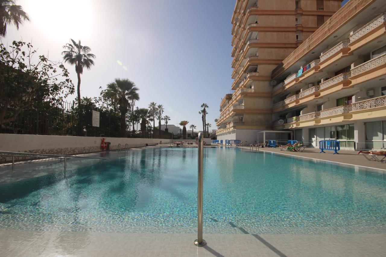 Apartment With Terrace In Playa De Las Americas Kültér fotó